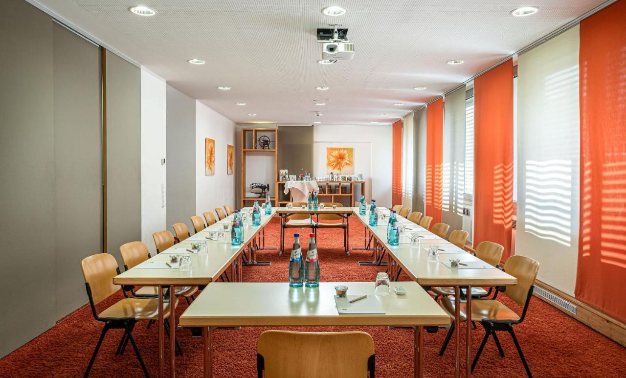 Hotel Mainhaus Stadthotel Frankfurt 4*
